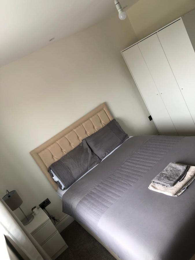 5 Bedroom House In 오핑턴 외부 사진
